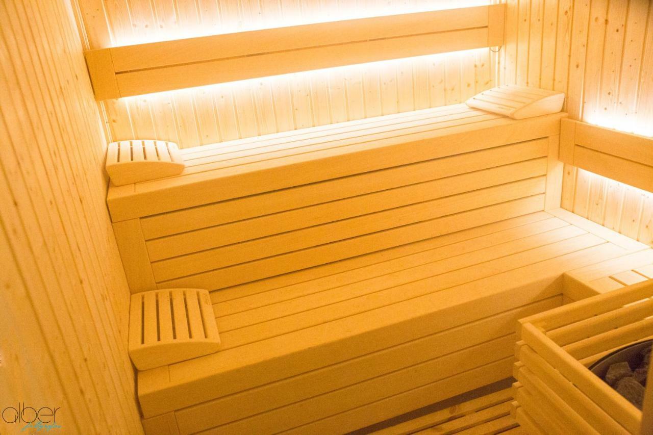 The Rock Suites & Spa Congosto Exteriör bild