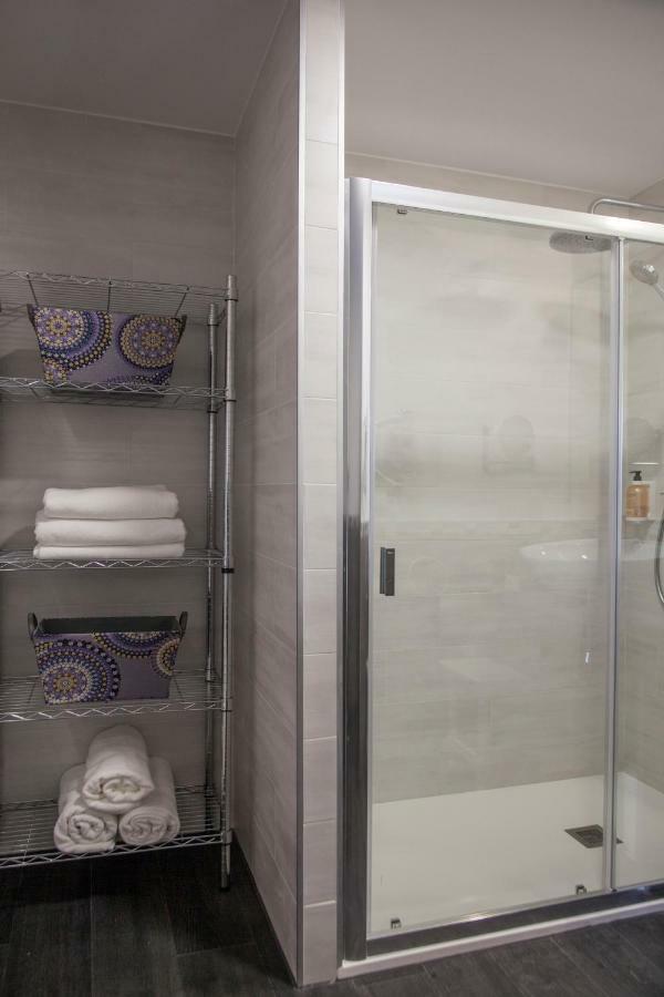 The Rock Suites & Spa Congosto Exteriör bild