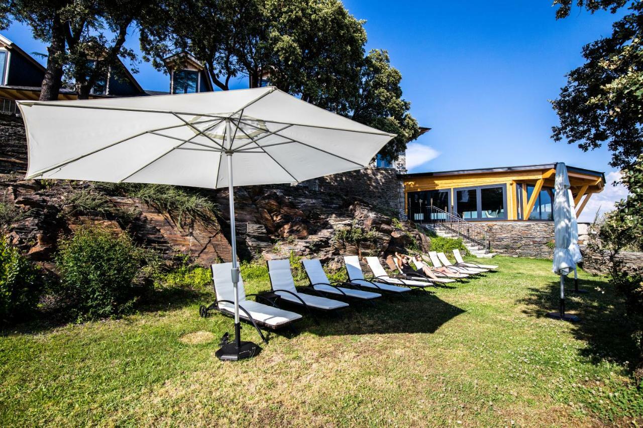 The Rock Suites & Spa Congosto Exteriör bild